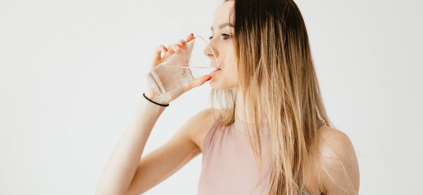 Ajurveda: Ako se pije pre jela voda pomaže pri mršavljenju