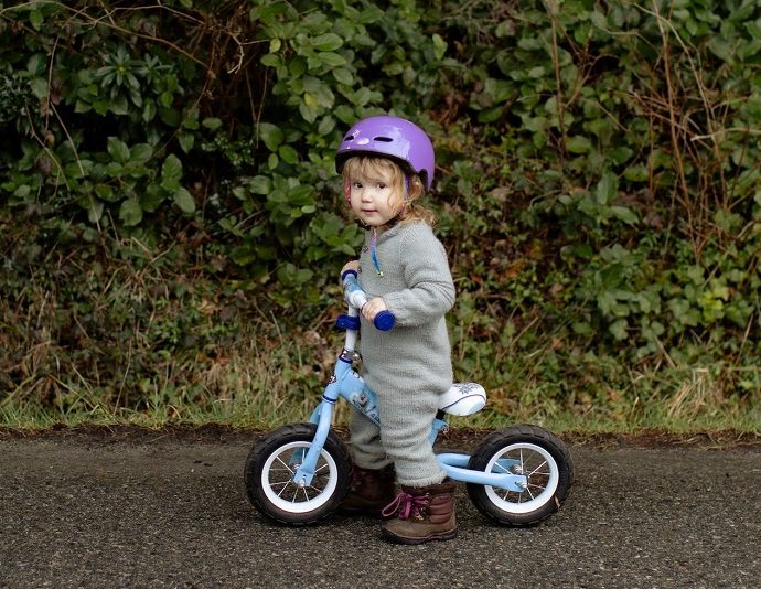 Balans bicikli za decu – lekcije iz ravnoteže i prečica do vožnje bicikla